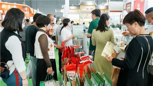 農(nóng)博現(xiàn)場(chǎng)丨連續(xù)24屆參展，這家茶企還能玩出什么花樣？
